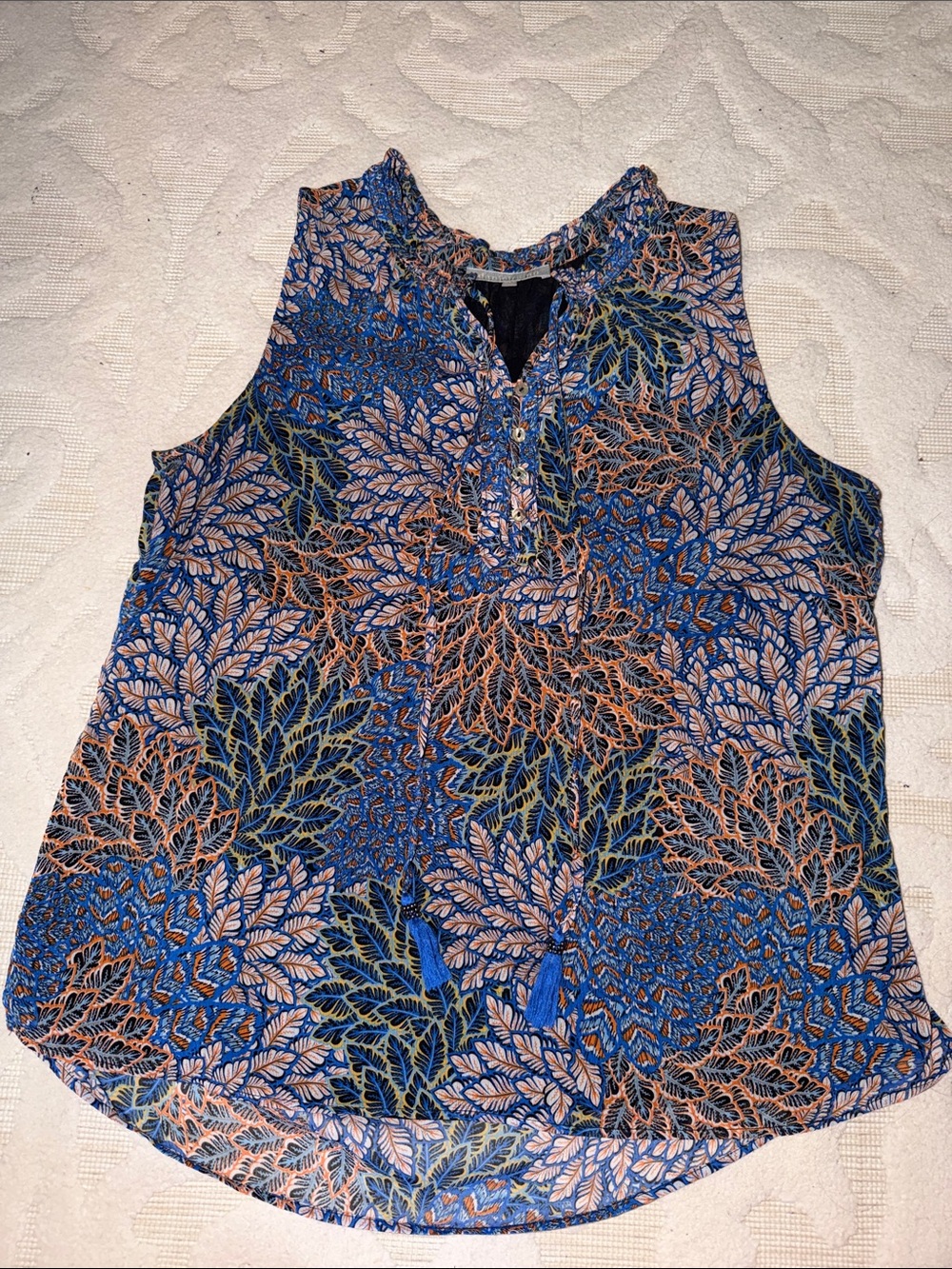 Daniel Rainn Sleeveless V-Neck Tank Top in Blue and Peach Leaf Print